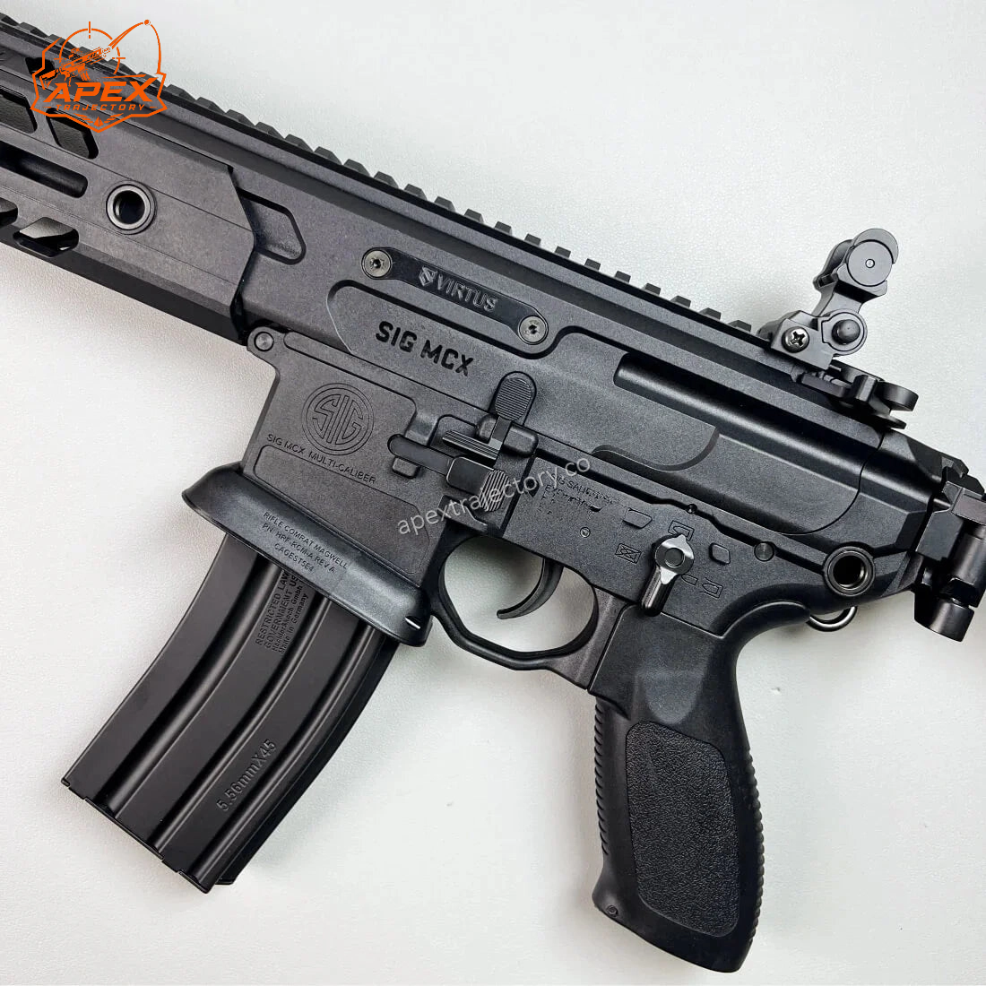 MCX Gel Blaster con cerrojo móvil hacia adelante y hacia atrás