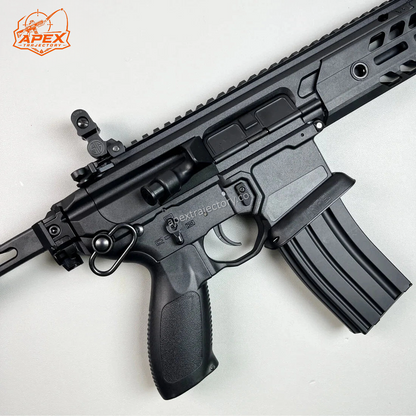 MCX Gel Blaster con cerrojo móvil hacia adelante y hacia atrás